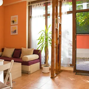 4 Seasons Apartments, A1 Apartment